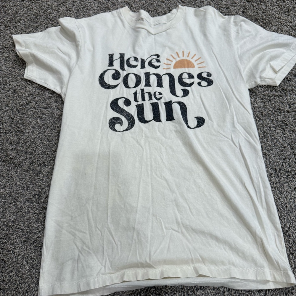 Here comes the sun white graphic tee